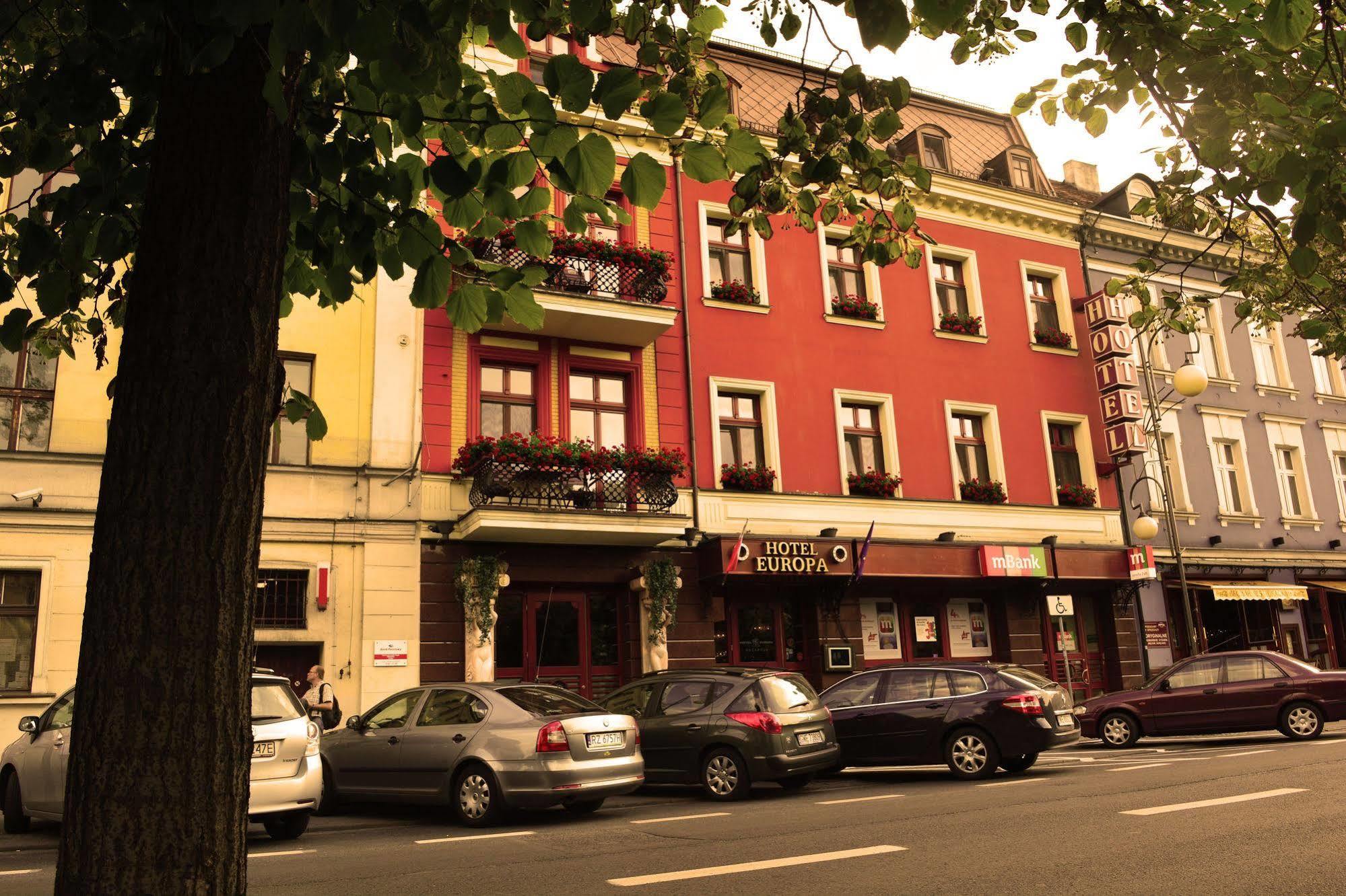 Kaliszki Hotel Europa מראה חיצוני תמונה