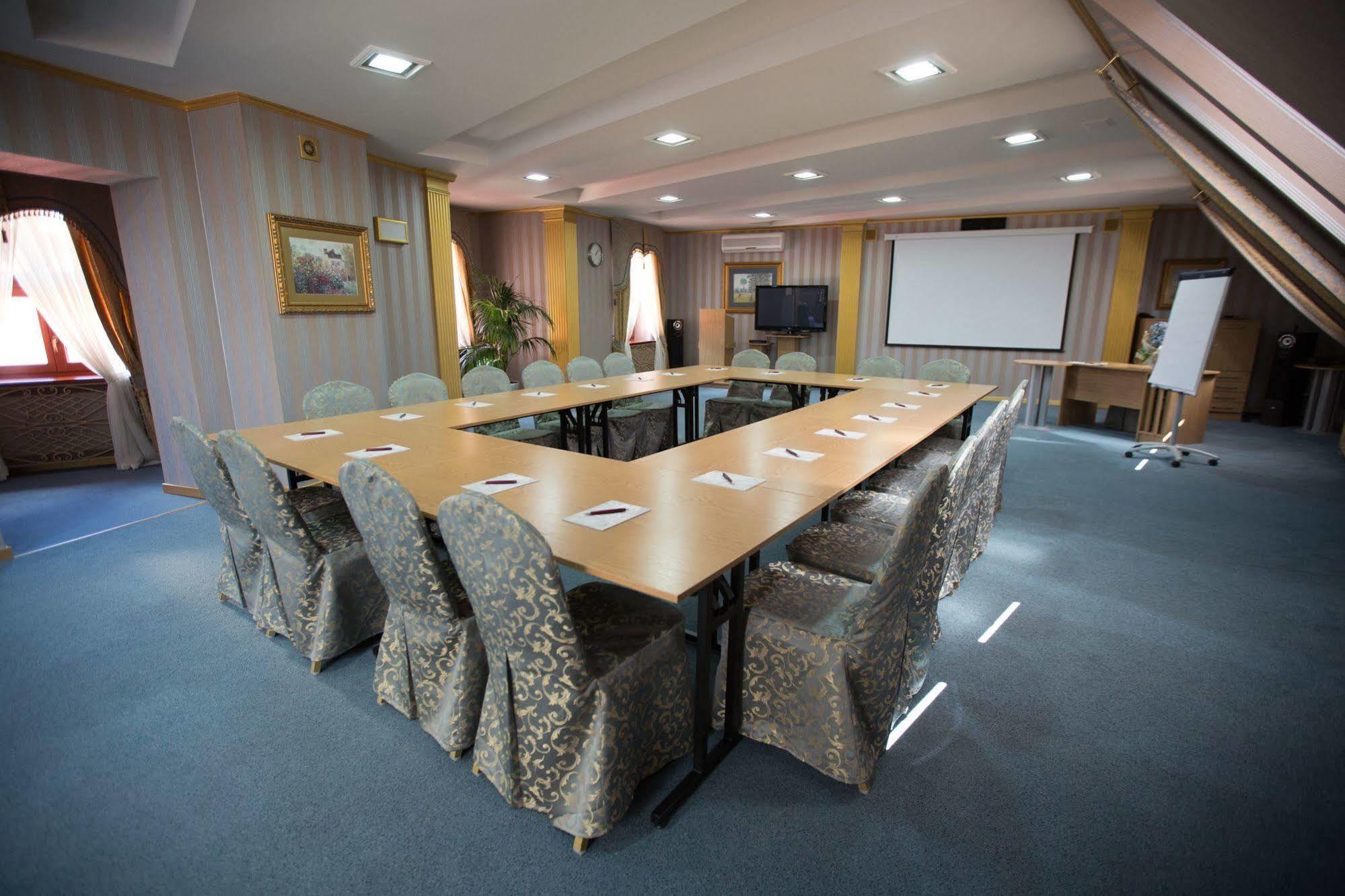 Kaliszki Hotel Europa מראה חיצוני תמונה